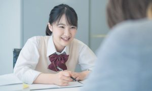 【教育業界のDX事例】塾・予備校の成果を飛躍させる2つのシステム